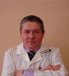 Врач-нейрохирург отделения: Вовкогон Владимир Борисович
